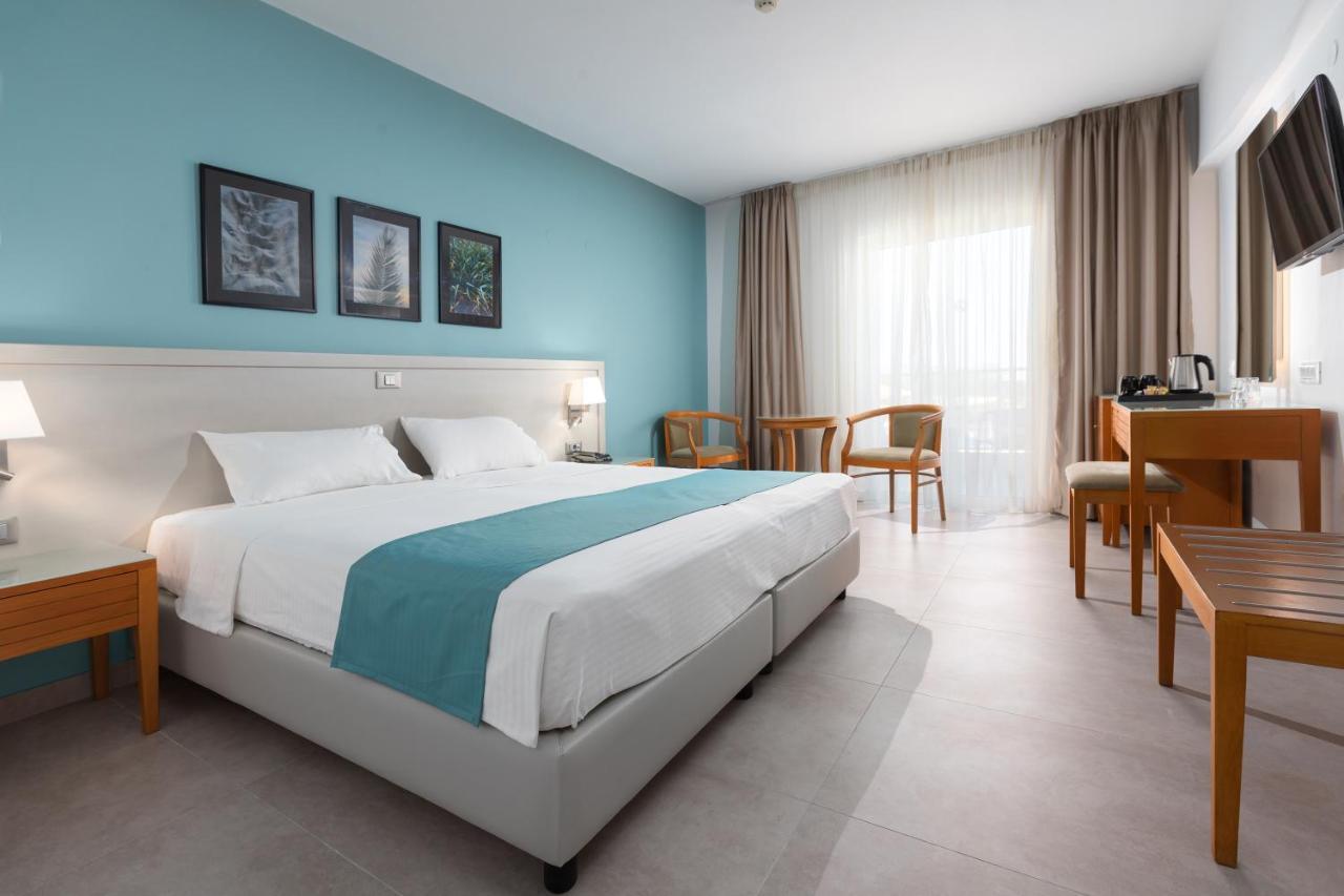 Aeolian Village Beach Resort Skála Eresoú Eksteriør bilde