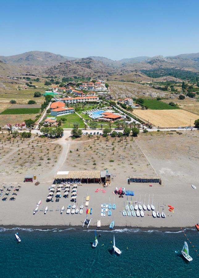 Aeolian Village Beach Resort Skála Eresoú Eksteriør bilde